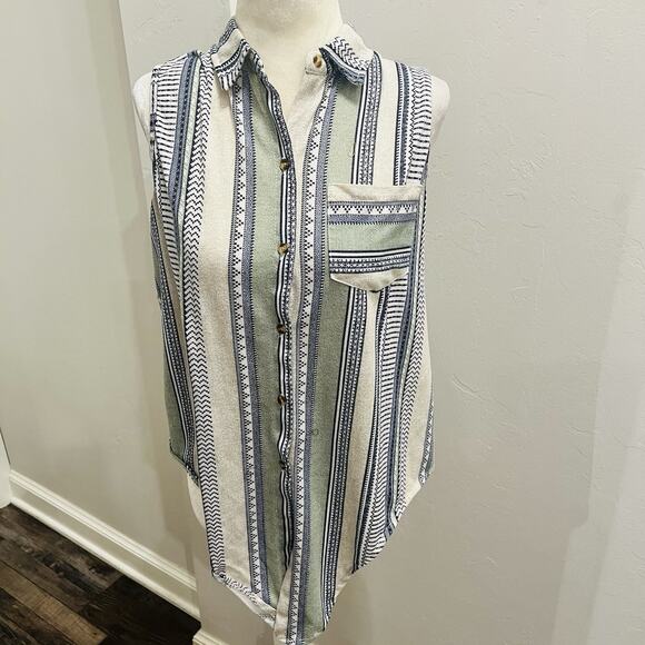 Eden & Olivia Tops - Eden & Olivia Top Women’s M Button Front Striped White Blue Sleeveless (A0132)